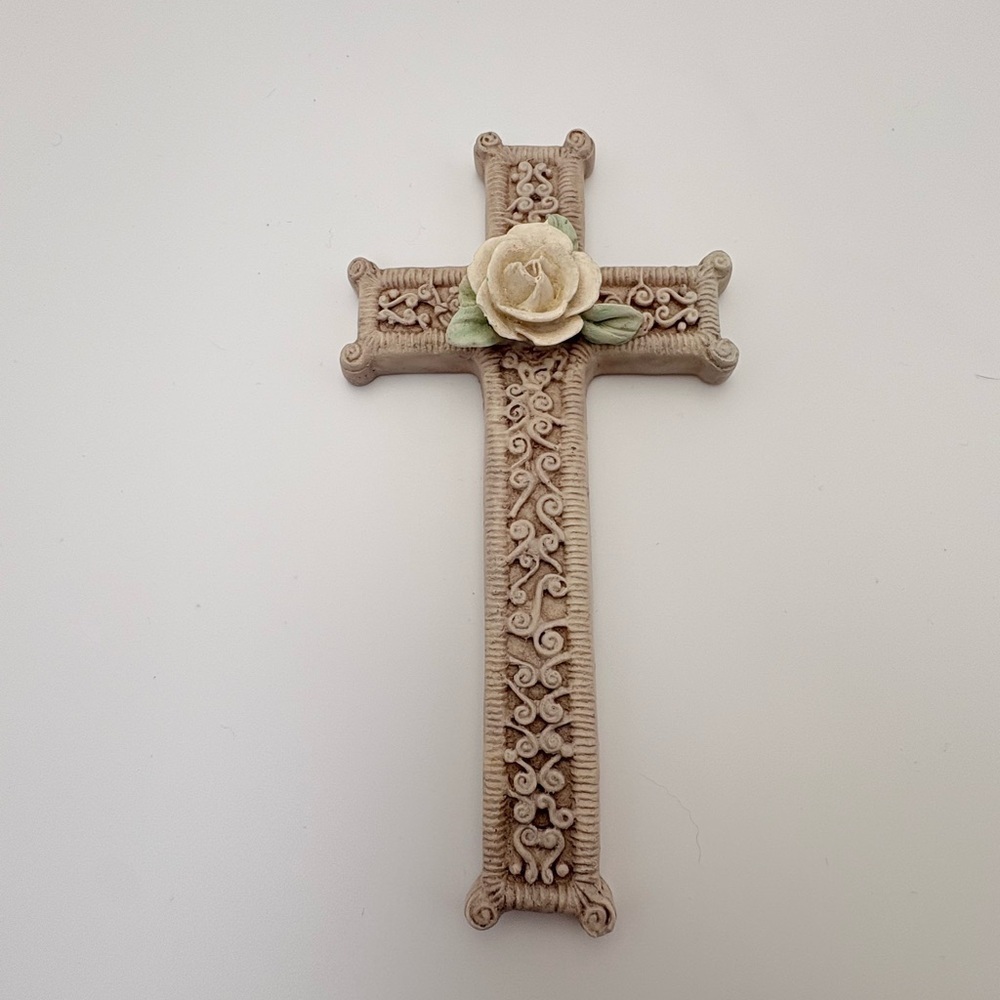 Vintage Ornate Light Gray Cross with Cream Rose Accent